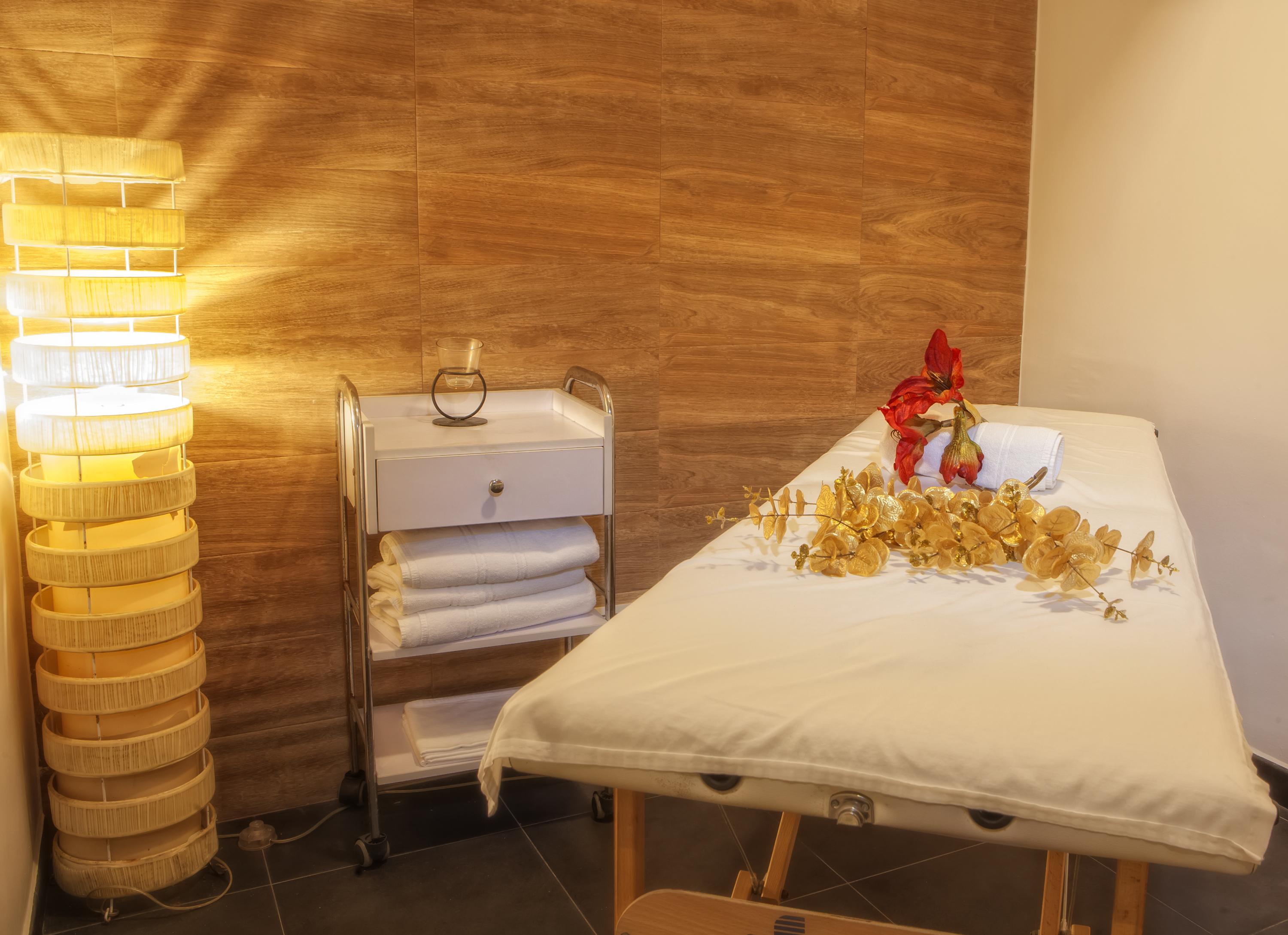 Hotel Spa El Muelle De Суансес Экстерьер фото