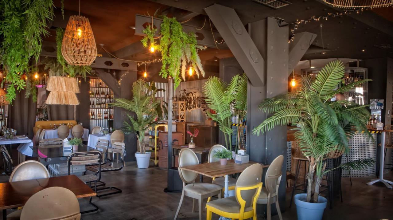 Hotel Spa El Muelle De Суансес Экстерьер фото