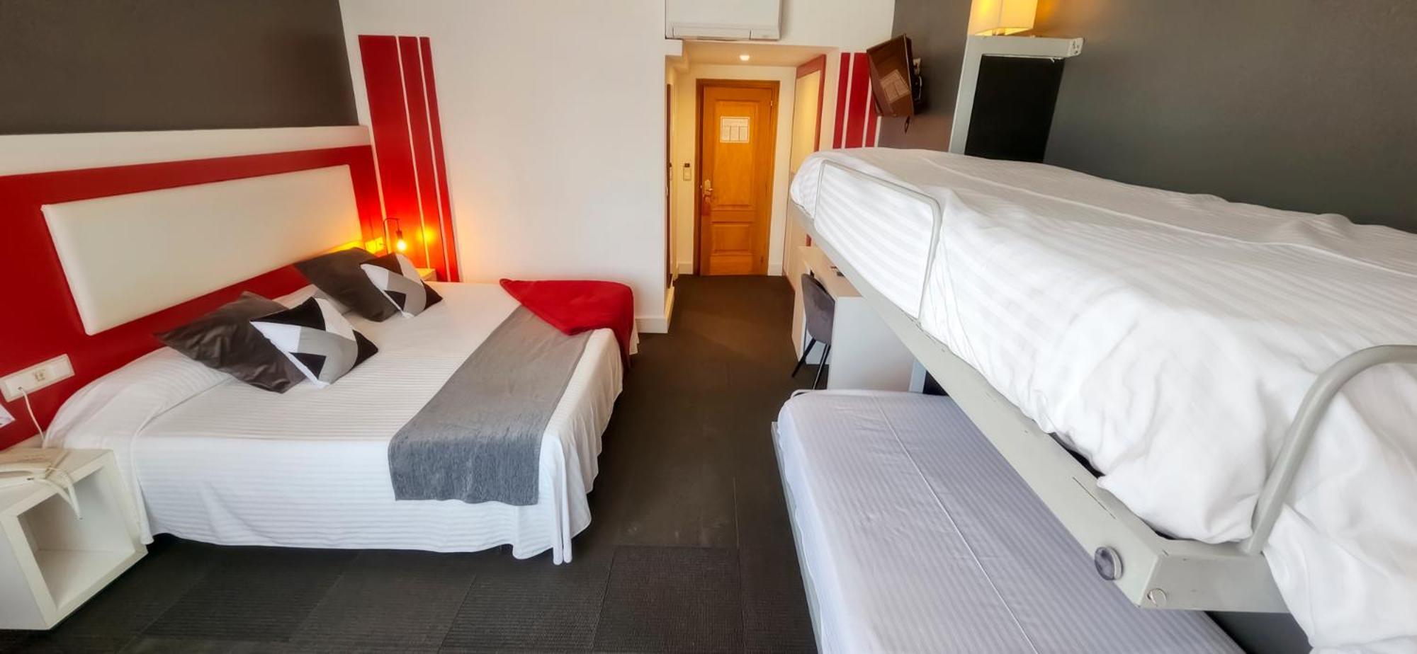 Hotel Spa El Muelle De Суансес Экстерьер фото