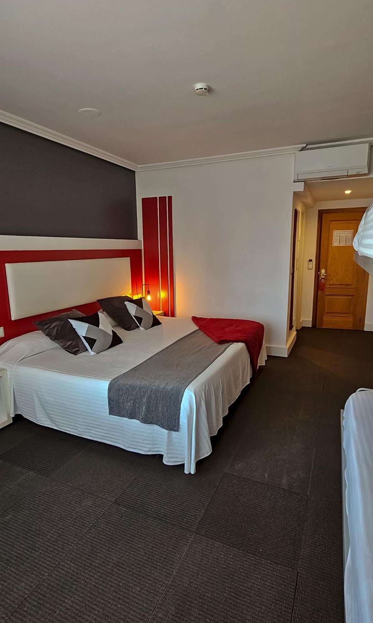 Hotel Spa El Muelle De Суансес Экстерьер фото